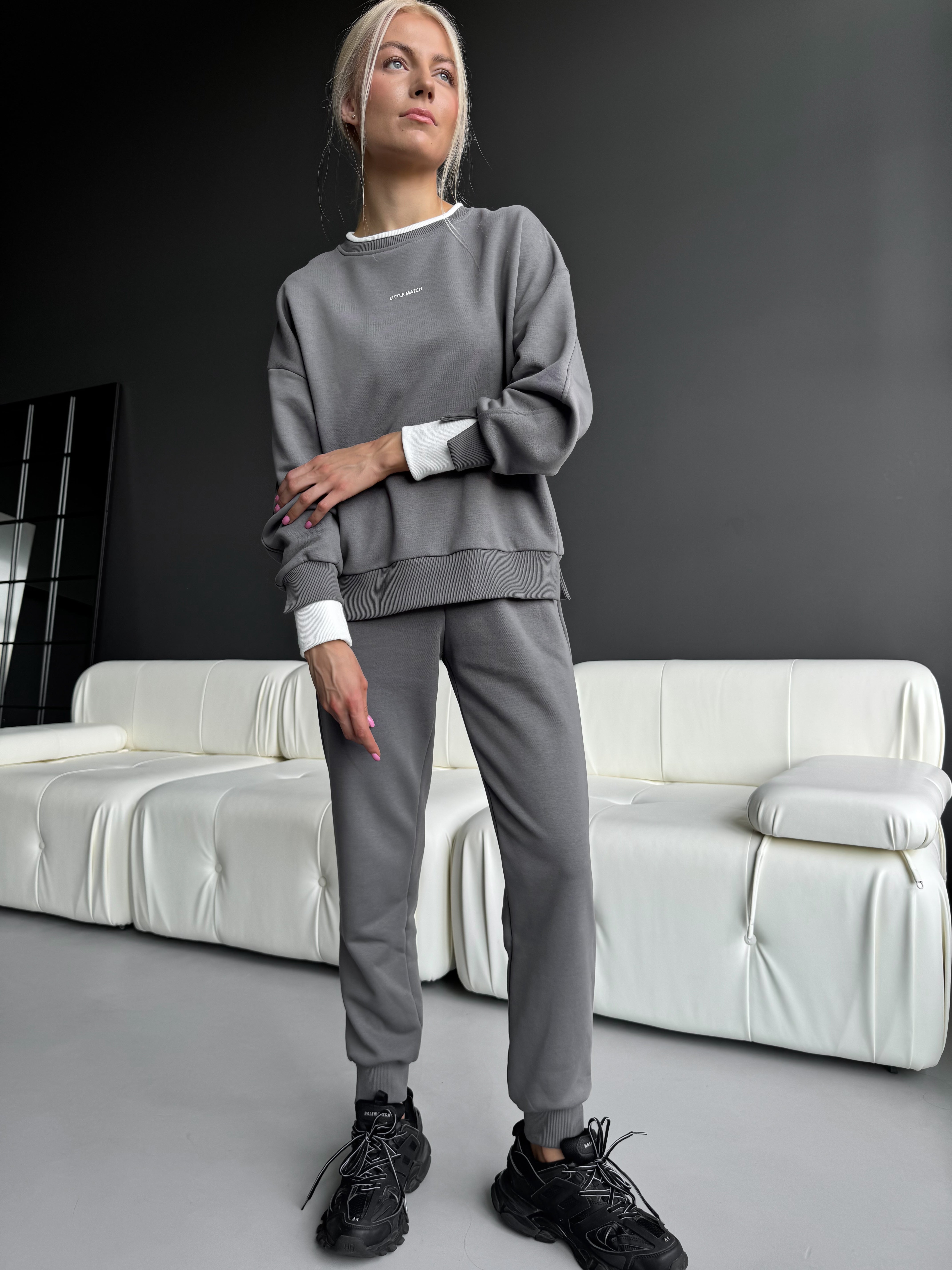 MAGIC GREY/MAGIC WHITE DŽEMPERIS