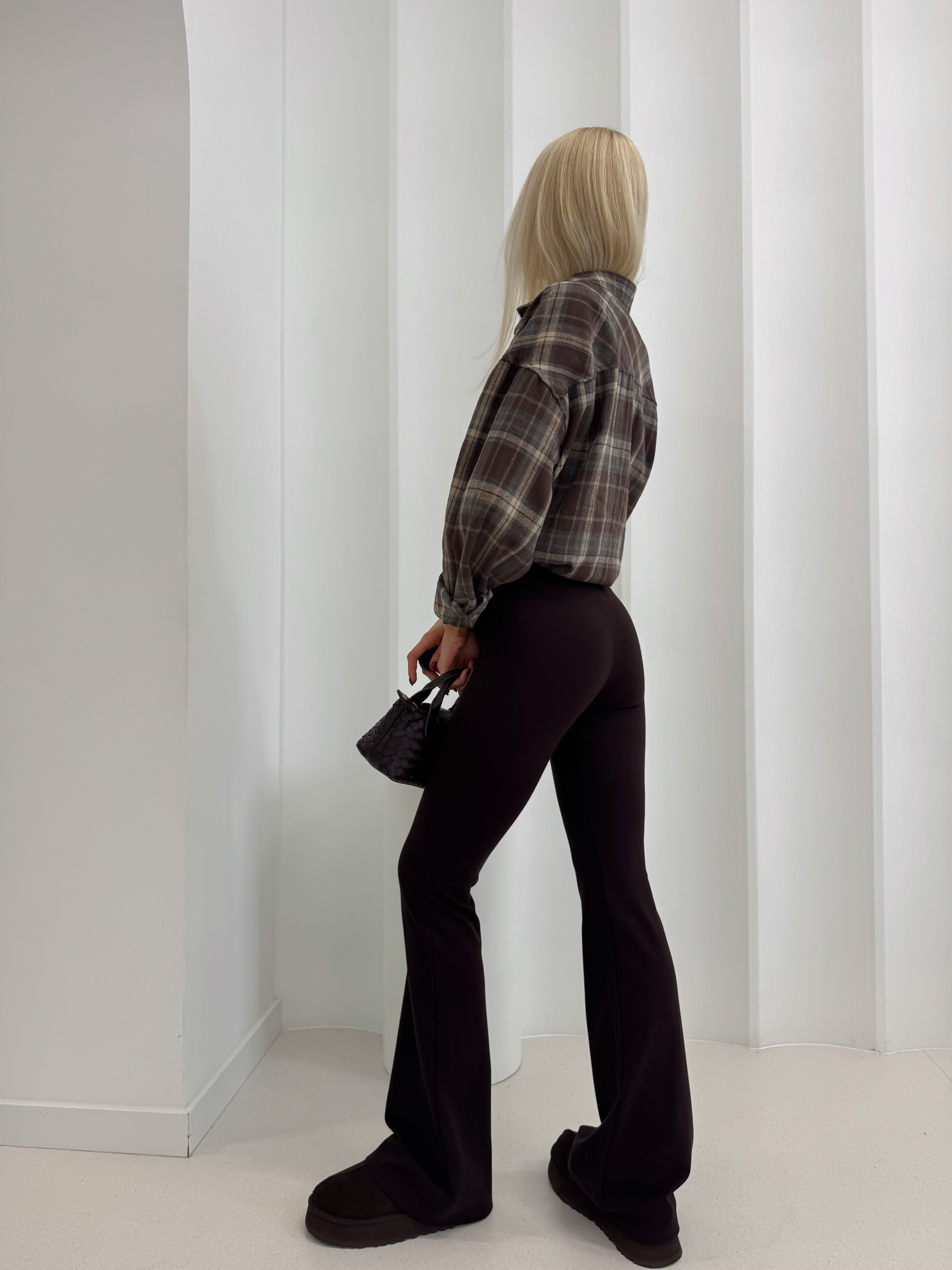 BROWN FLARED LEGGINS TAMPRĖS