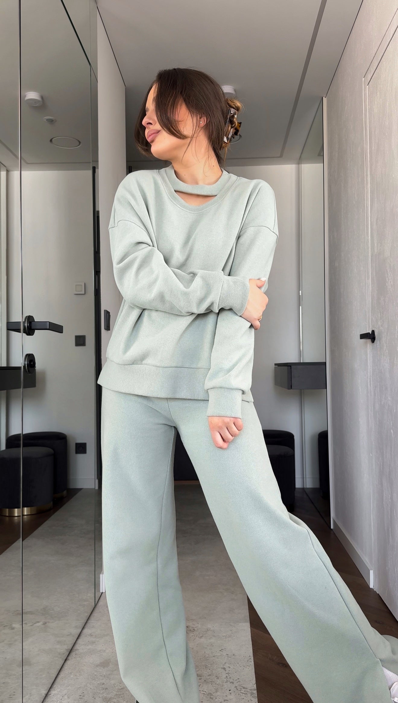 SOFT MINT LOUNGE SET (CUT) KOSTIUMĖLIS