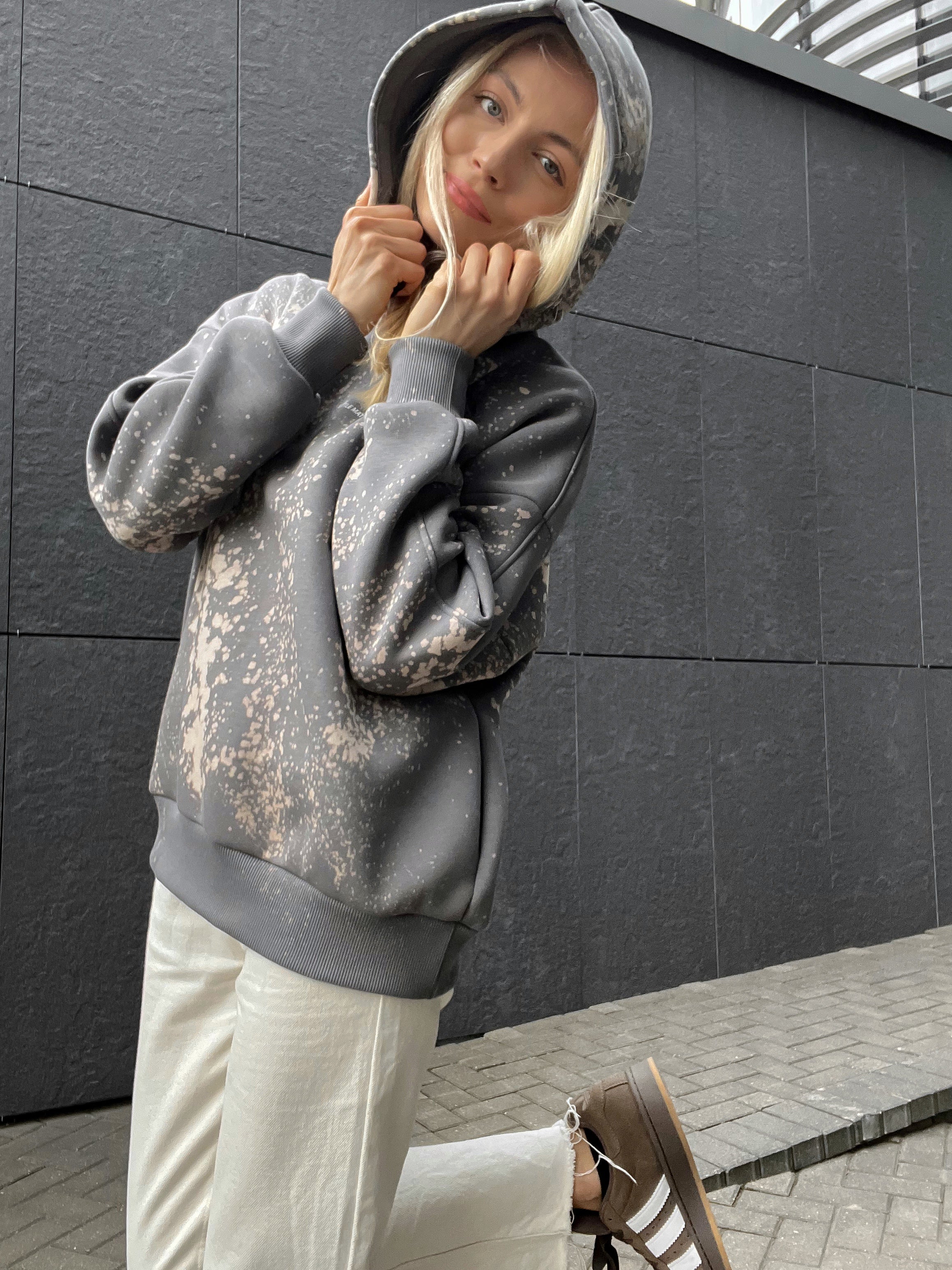 THE DROPS OF COZINESS DŽEMPERIS