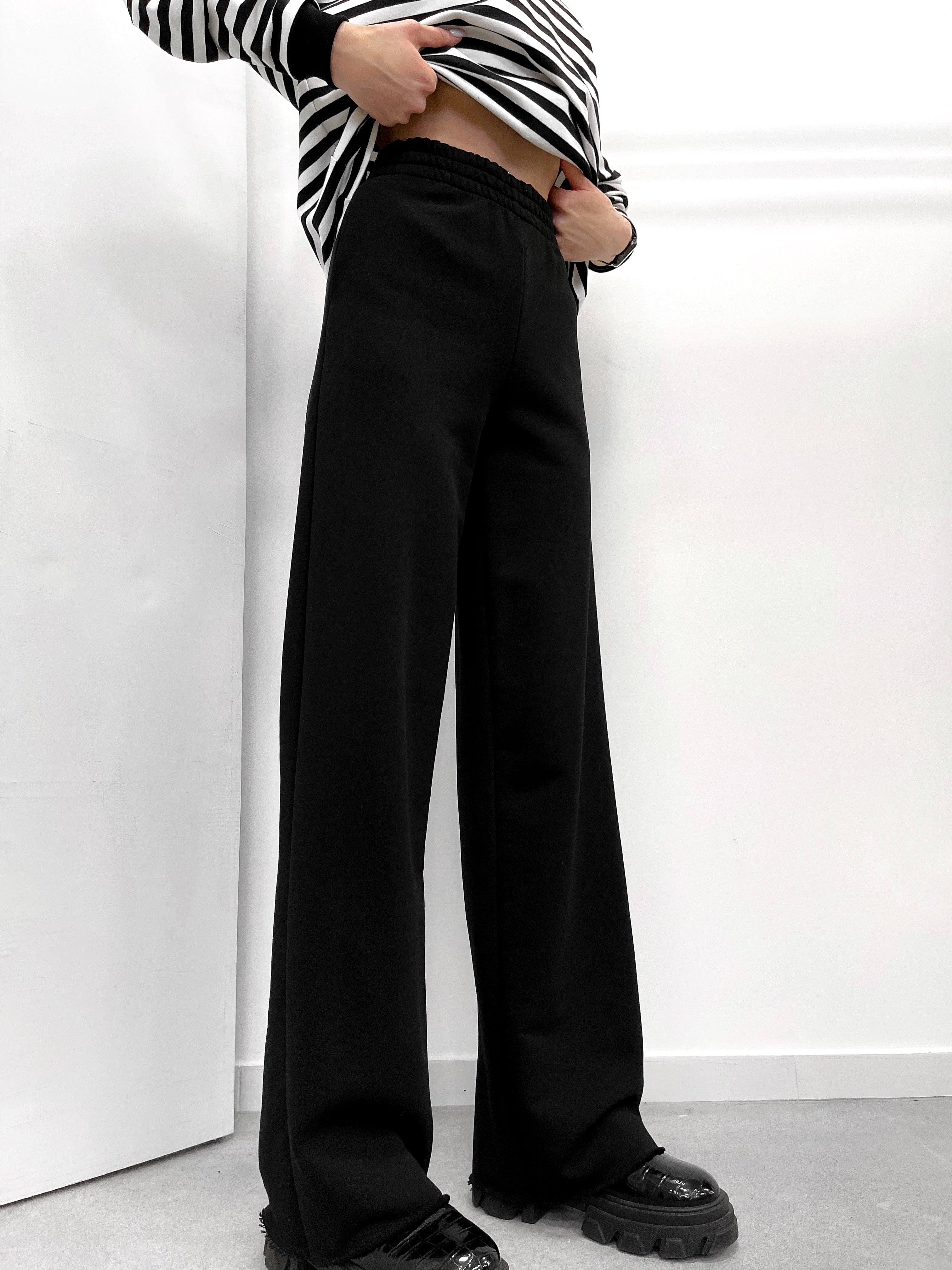 BLACK plačios kelnės