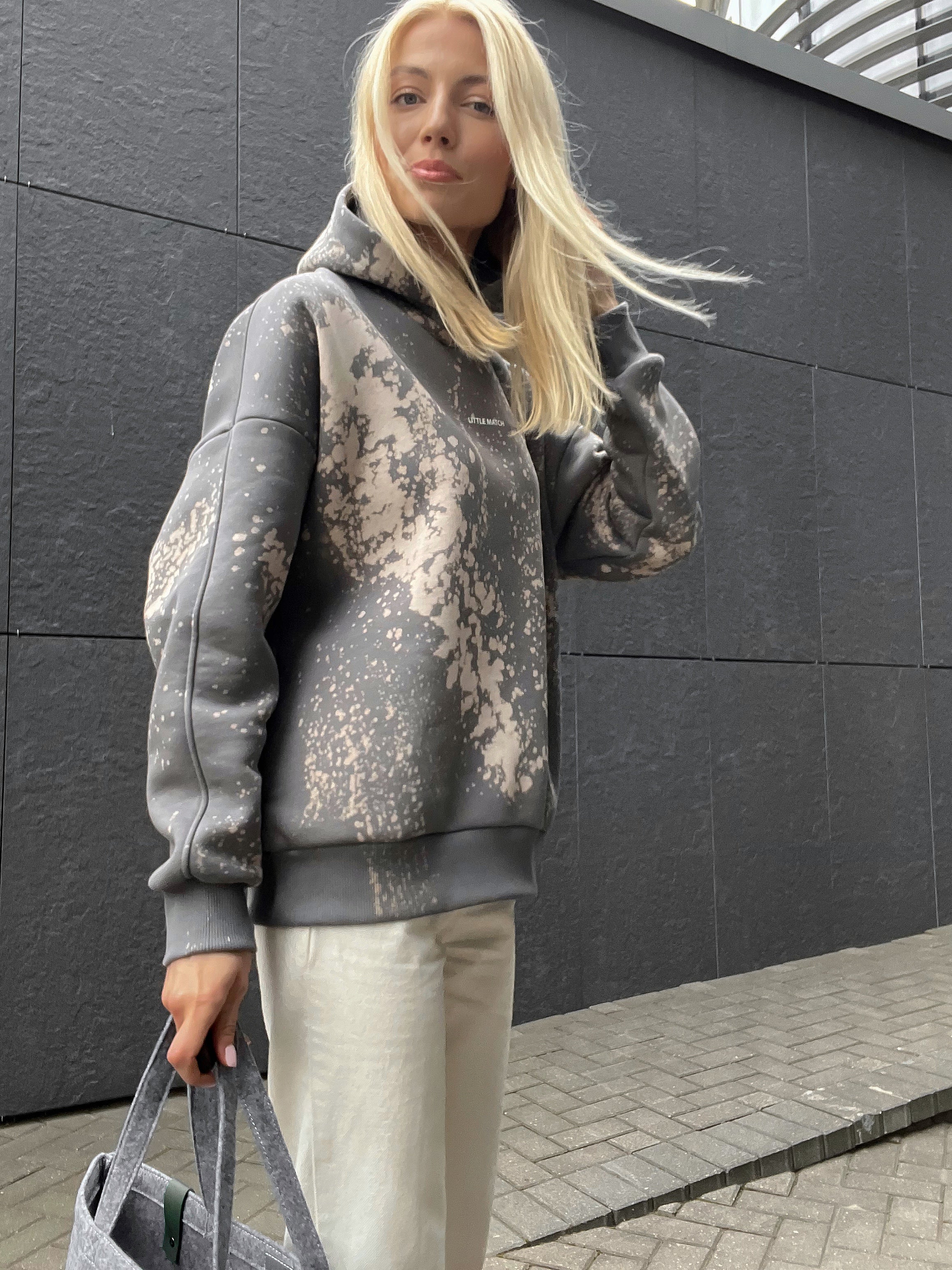 THE DROPS OF COZINESS DŽEMPERIS