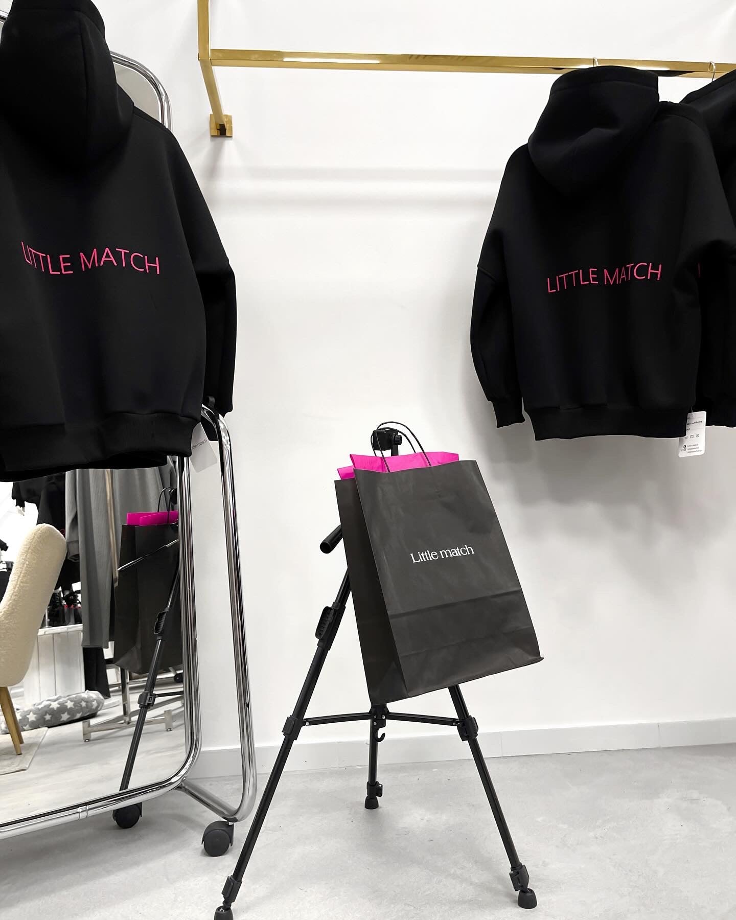 PINK LOGO džemperis